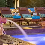 Hotel Tselikas 3*