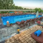 Tselikas Hotel