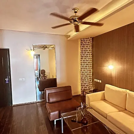 Hotel Tselikas 3*