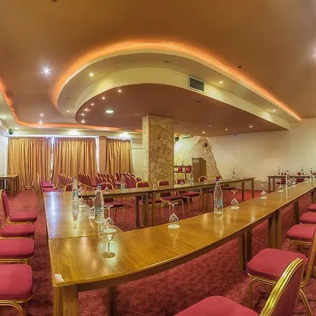 Tselikas كوزاني