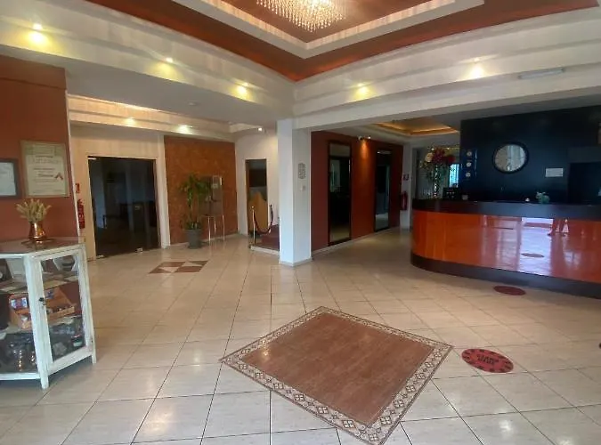 Hotel Tselikas 3*