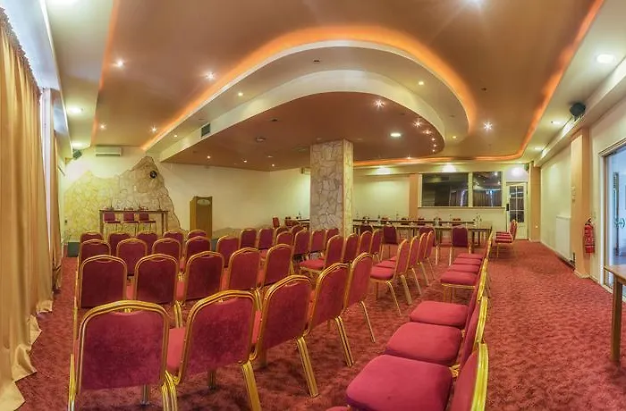Tselikas Hotel